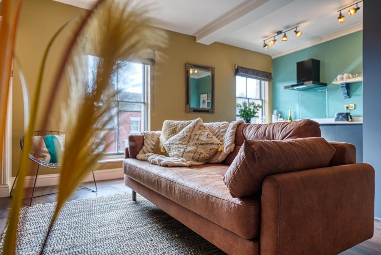 Casa Del Artista - Luxury Apartments, Whitby Bagian luar foto