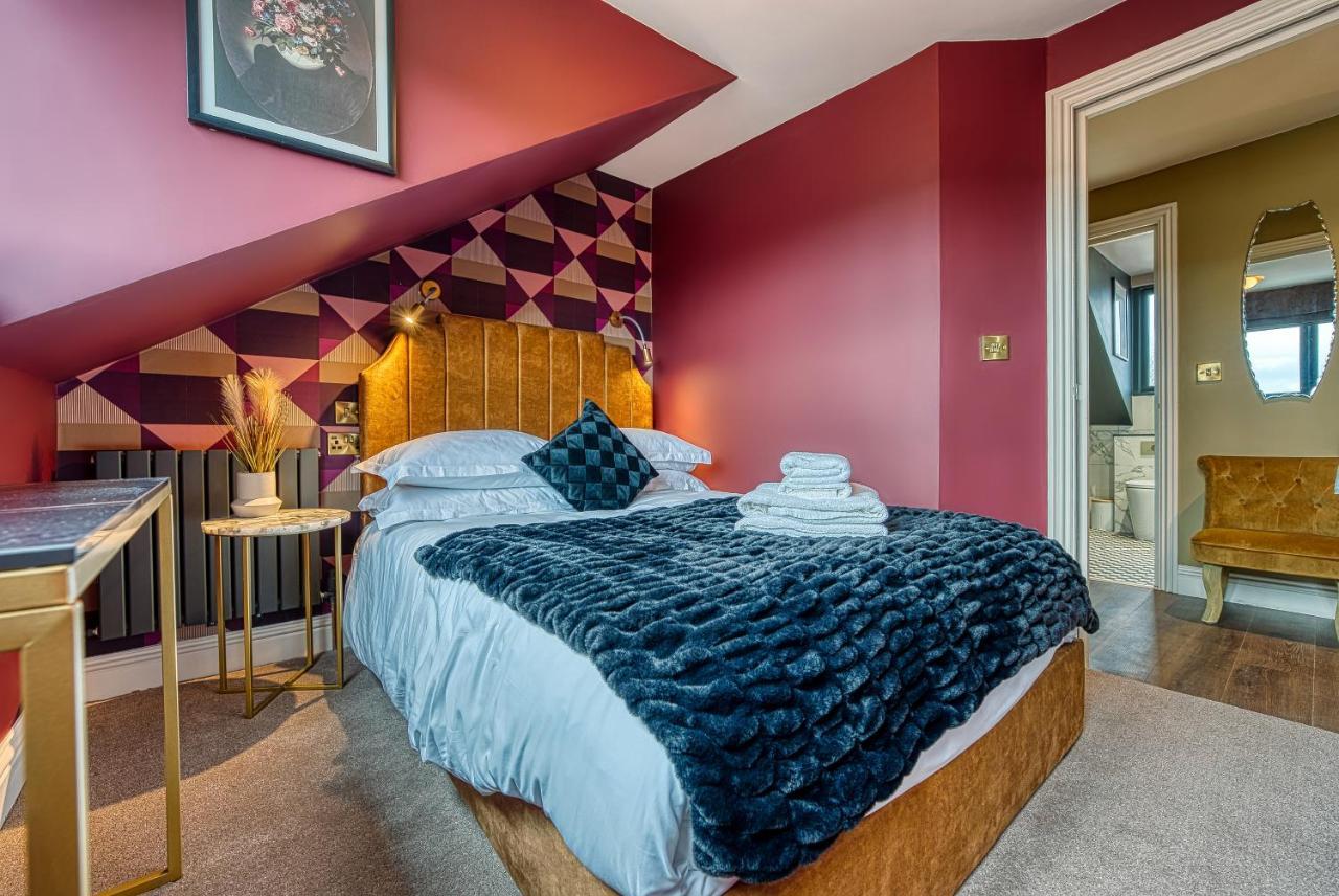 Casa Del Artista - Luxury Apartments, Whitby Bagian luar foto