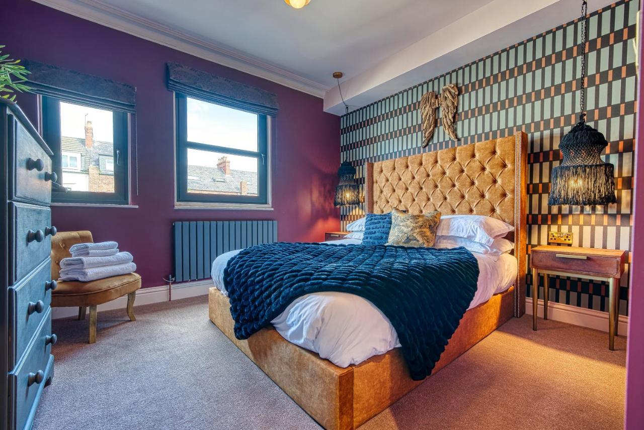 Casa Del Artista - Luxury Apartments, Whitby Bagian luar foto