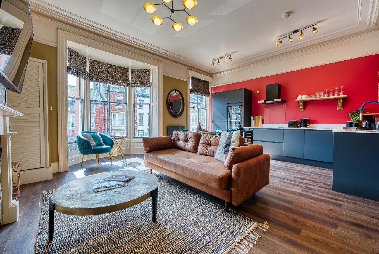 Casa Del Artista - Luxury Apartments, Whitby Bagian luar foto