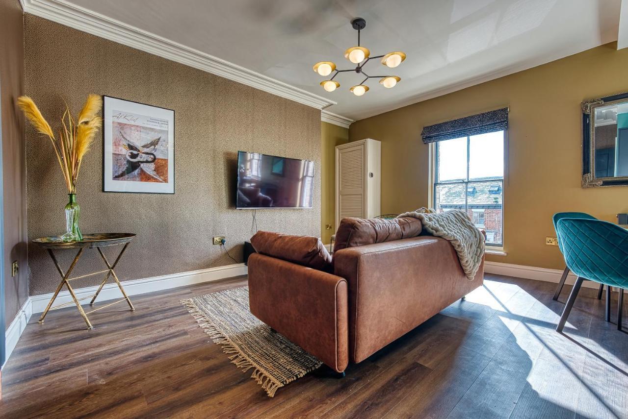 Casa Del Artista - Luxury Apartments, Whitby Bagian luar foto