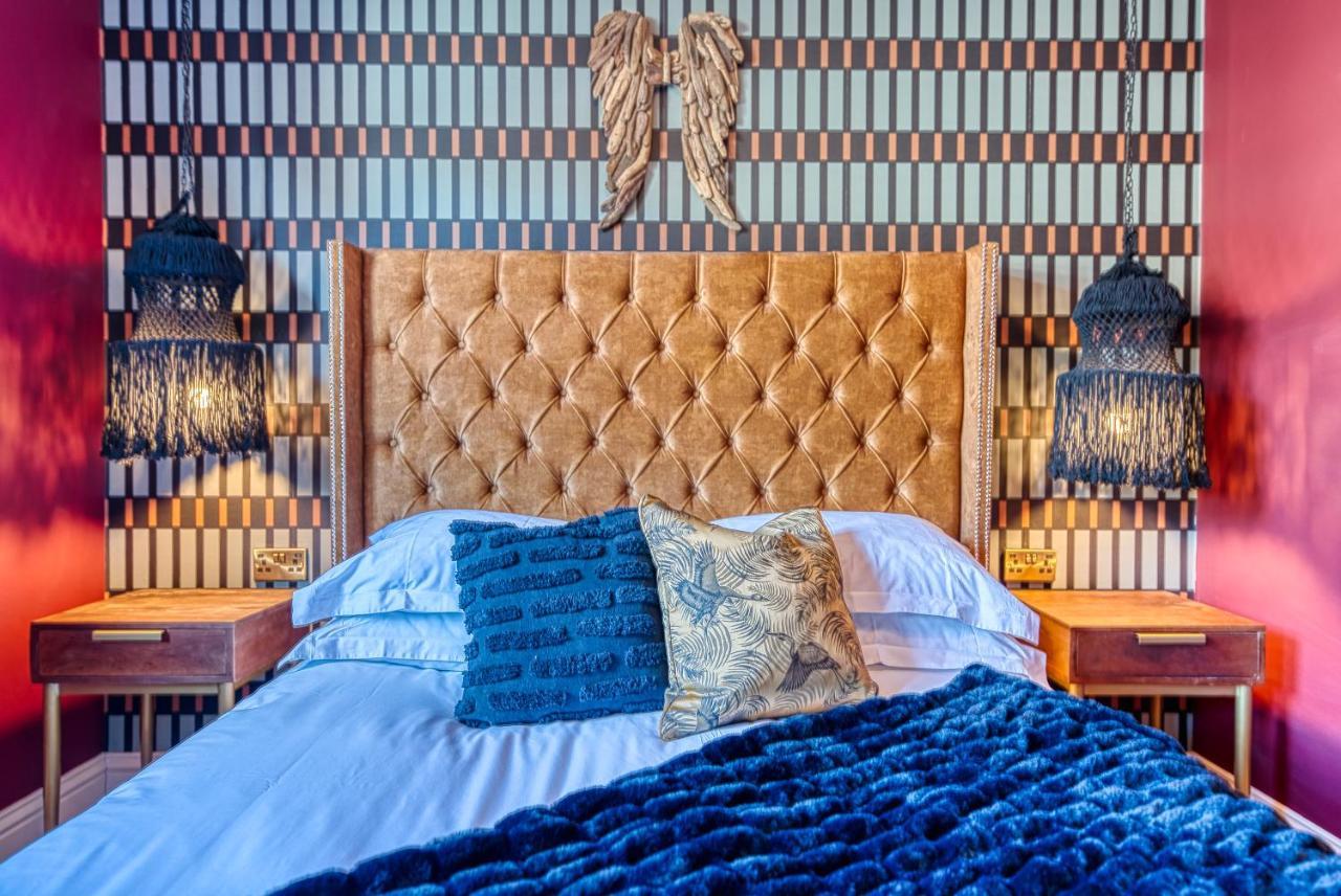 Casa Del Artista - Luxury Apartments, Whitby Bagian luar foto