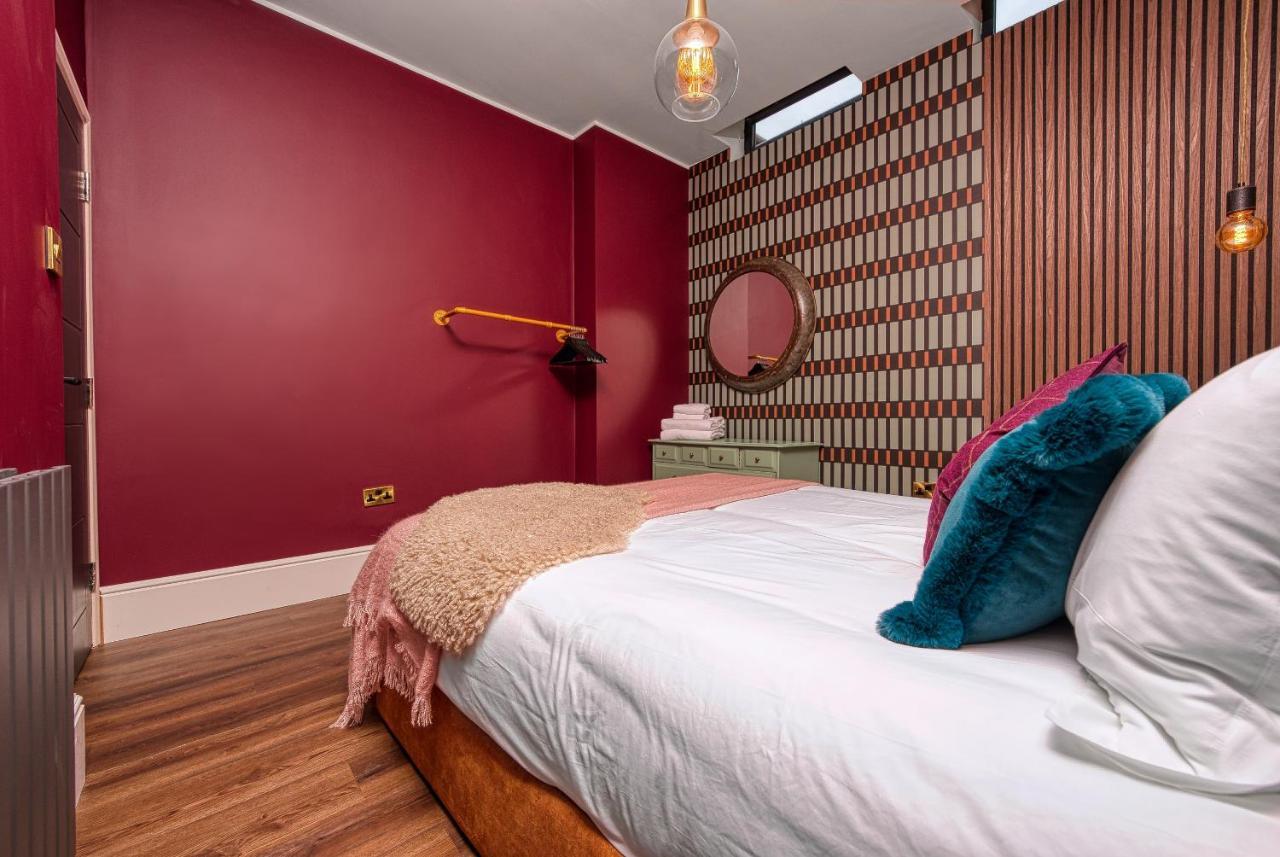 Casa Del Artista - Luxury Apartments, Whitby Bagian luar foto
